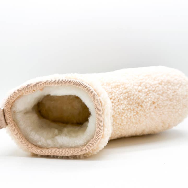 thies 1856 ® Platform Shearling Shorty Boots beige for wholesale on Faire4