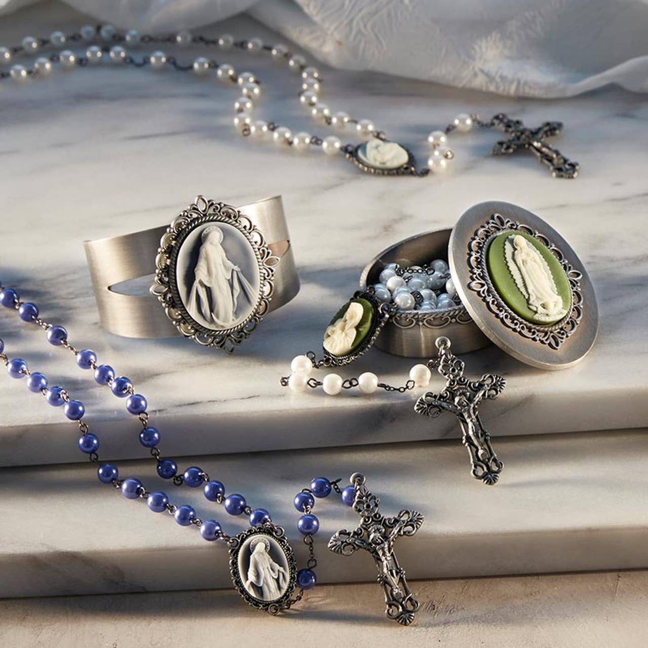 Christian Brands Catholic - Wholesale Decorative Box - Our Lady Of Guadalupe Cameo Rosary Box6