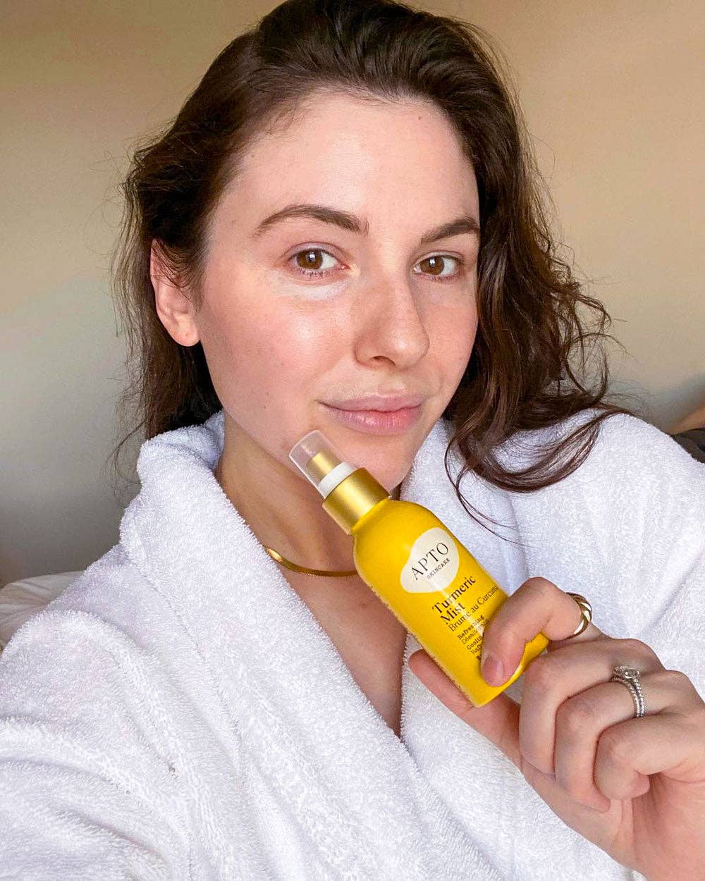 Apto Skincare - Wholesale Face & Body Mist/Water - Turmeric & Witch Hazel Reviving Brightening Facial Mist2