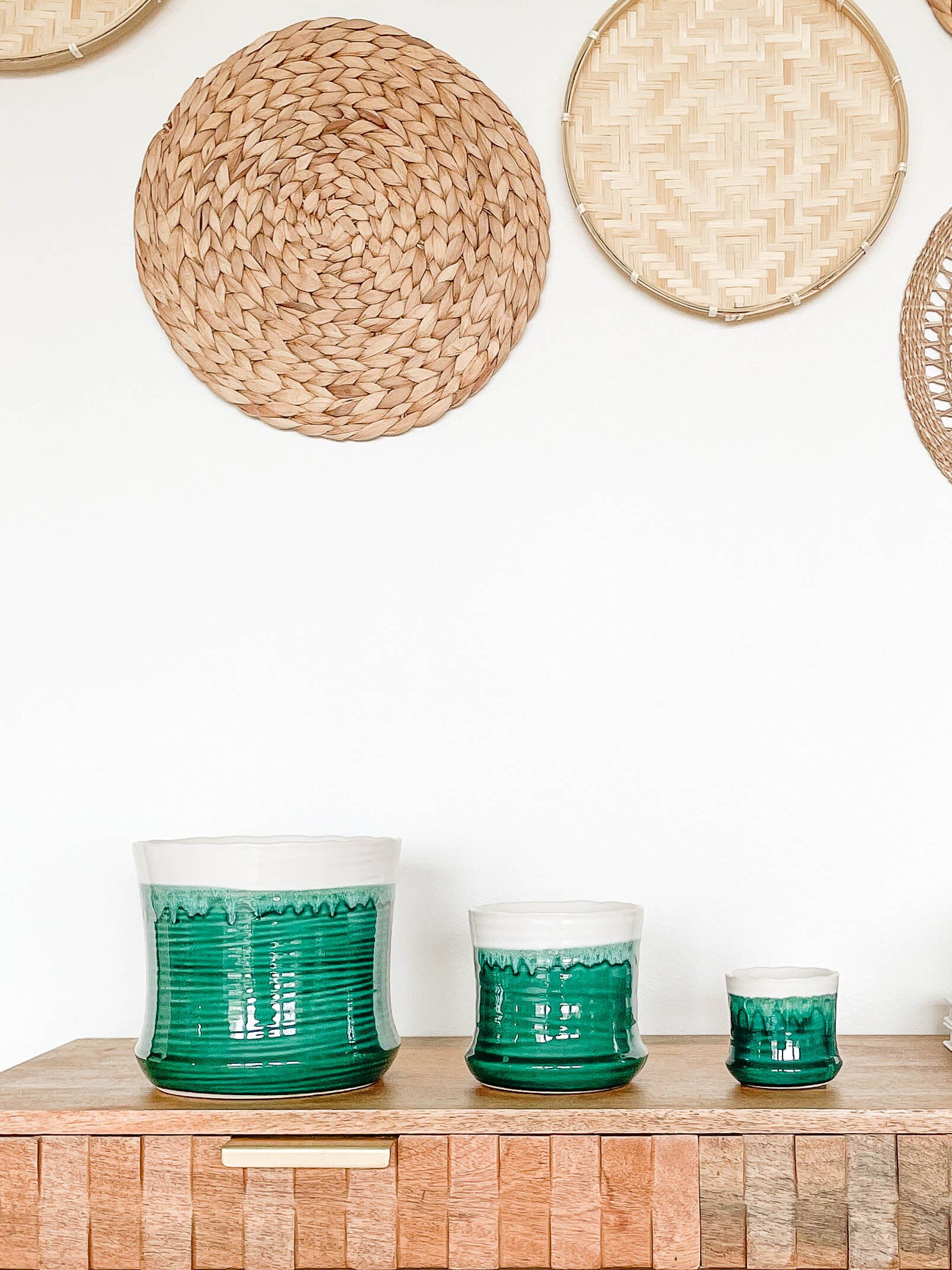 Hycroft Home Decor - Wholesale Plant Pot - Thalia Ceramic Planter Pot, Includes Drainage Hole and Plug3