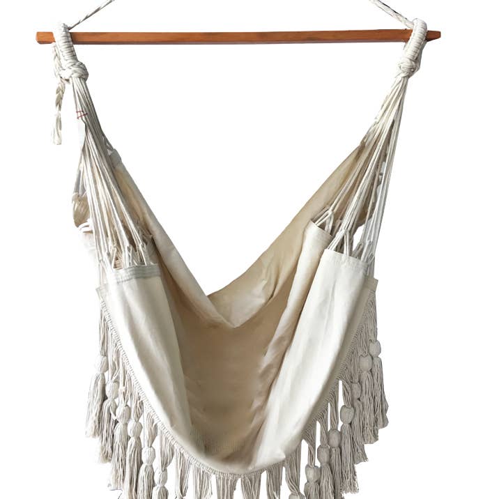 Écru Hamac chaise Mérida en toile de coton naturel avec grands pompons en vente sur Faire