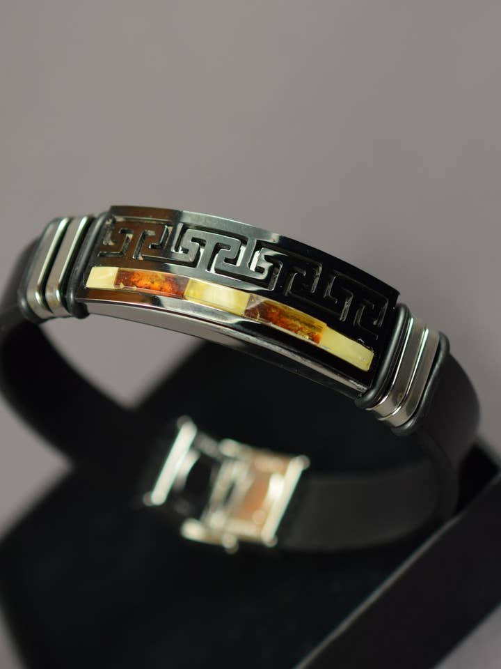 Herren-Accessoires, Herrenarmbänder, Herrenschmuck, Geschenk und andere Ergebnisse für männer im Großhandel. Kostenlose Rücksendungen und 60-Tage-Zahlungsziel auf Faire im Trend auf Faire.