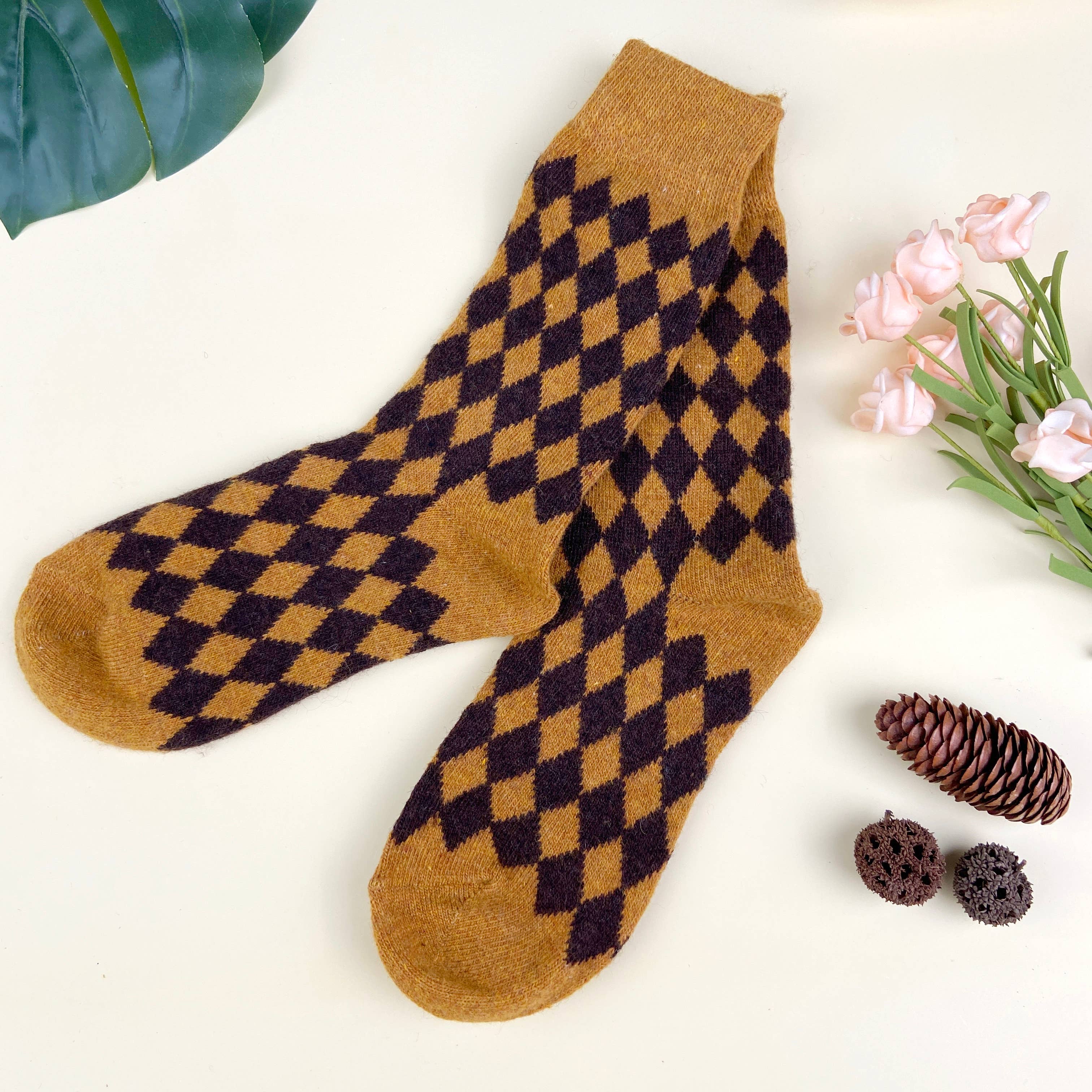 mildstyles - Wholesale Socks - Women's - 5PCS Thickened Cashmere Rhombus  Warm Socks8