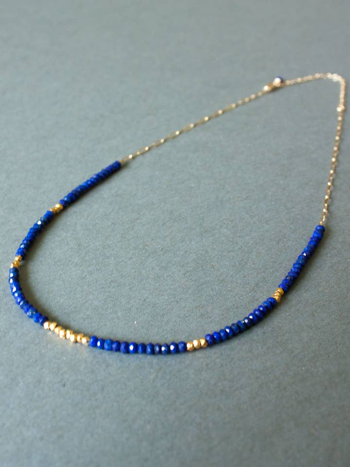 Collana con pietre preziose fasciate in Lyra | Lapis per la vendita all'ingrosso da parte di Pure Indigo Design