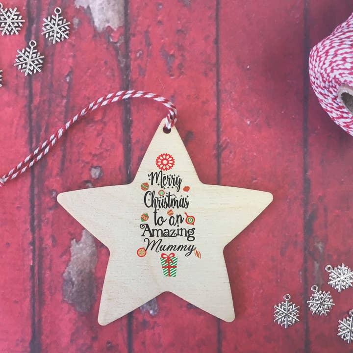 Décoration en forme d'étoile - Joyeux Noël à une maman incroyable pour la vente par Dios Designs