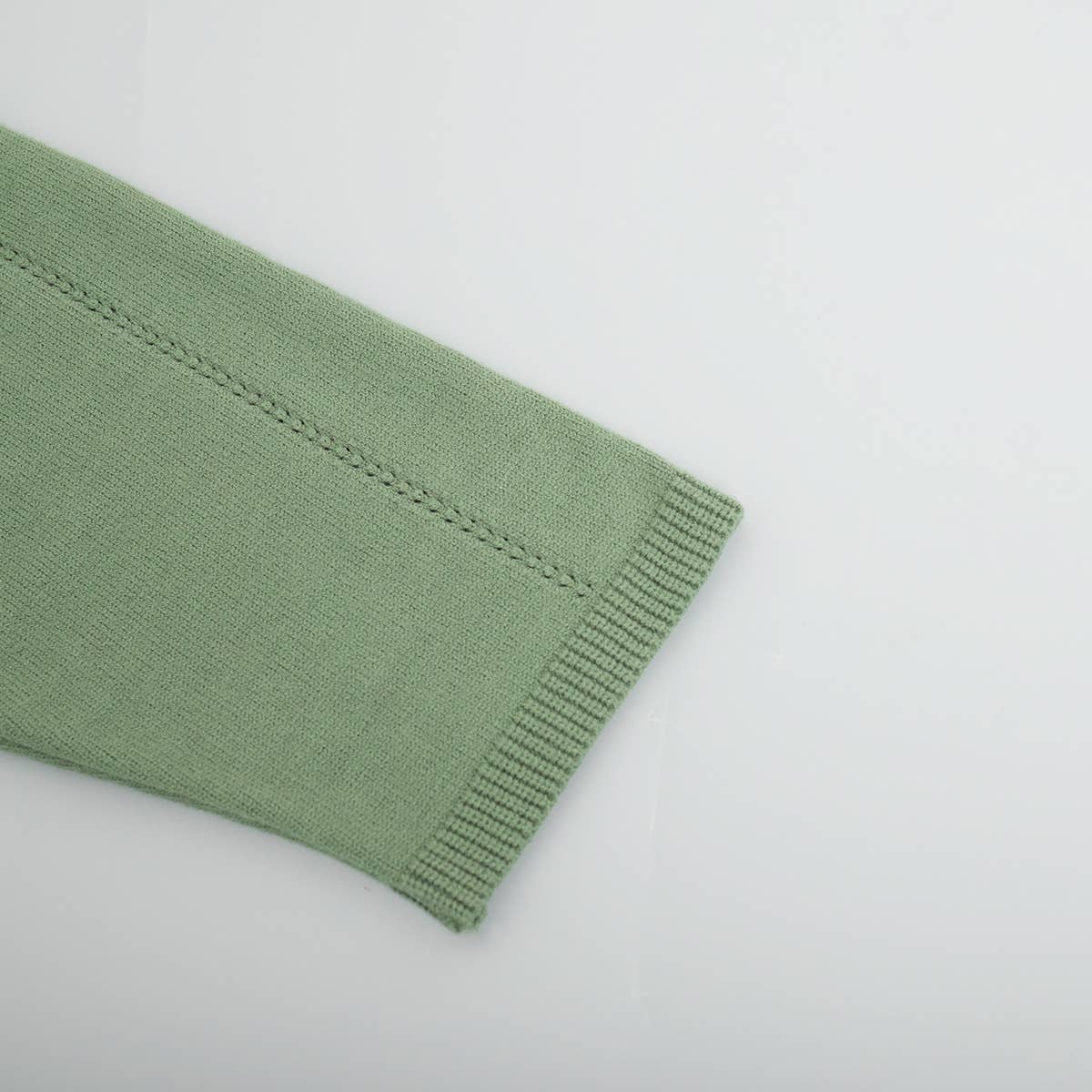 Rosa Clothing - Wholesale Top & Skirt Set - Women's - Polo Collar Loose Pullover Knit Sweater Skirt Set4