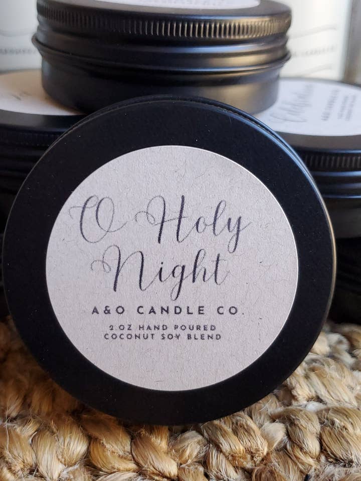 O Holy Night 2 oz Miscela di Soia al Cocco per la vendita all'ingrosso da parte di Alpha & Omega Candle Co.