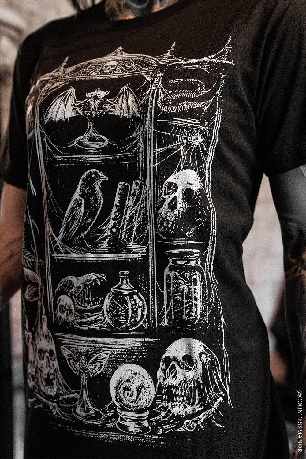 vampirefreaks - Wholesale Screen Printed T-Shirt - Women's - Cabinet of Curiosities T-shirt13