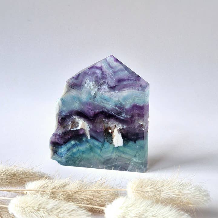 Moonlight Gemstones - Wholesale Spiritual stone/crystal - Candy Fluorite sculpture with raw edge #2 – 270g