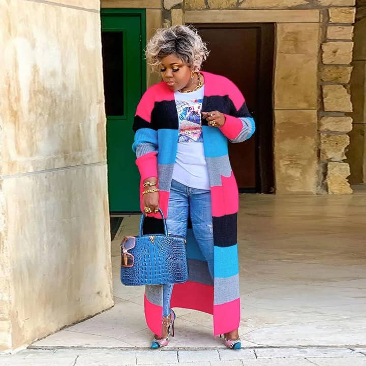 Gilet long contrasté en maille grande taille, taille 2XL - 5XL pour la vente par Serenity Collective