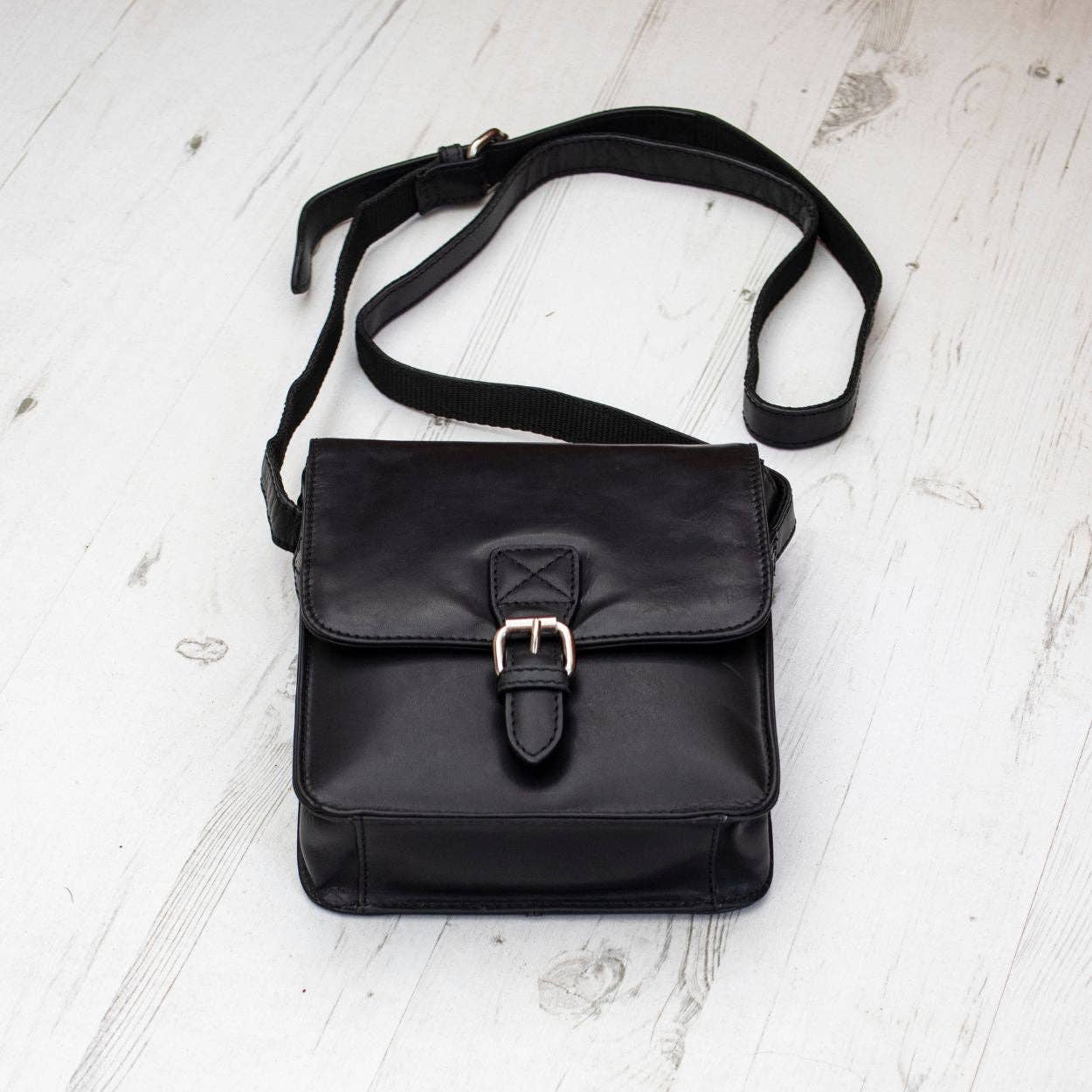 PRIMEHIDE - Wholesale Crossbody Bag - Women's - PRIMEHIDE Leather Crossbody Bag - 118854