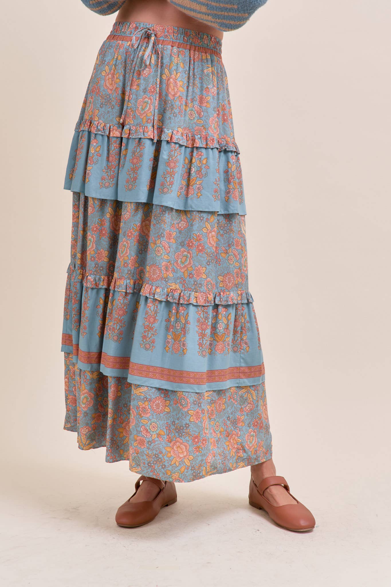 &MERCI - Wholesale Skirt - Women's - RUFFLE TIERED BORDER PRINT MIDI SKIRT MSK416613