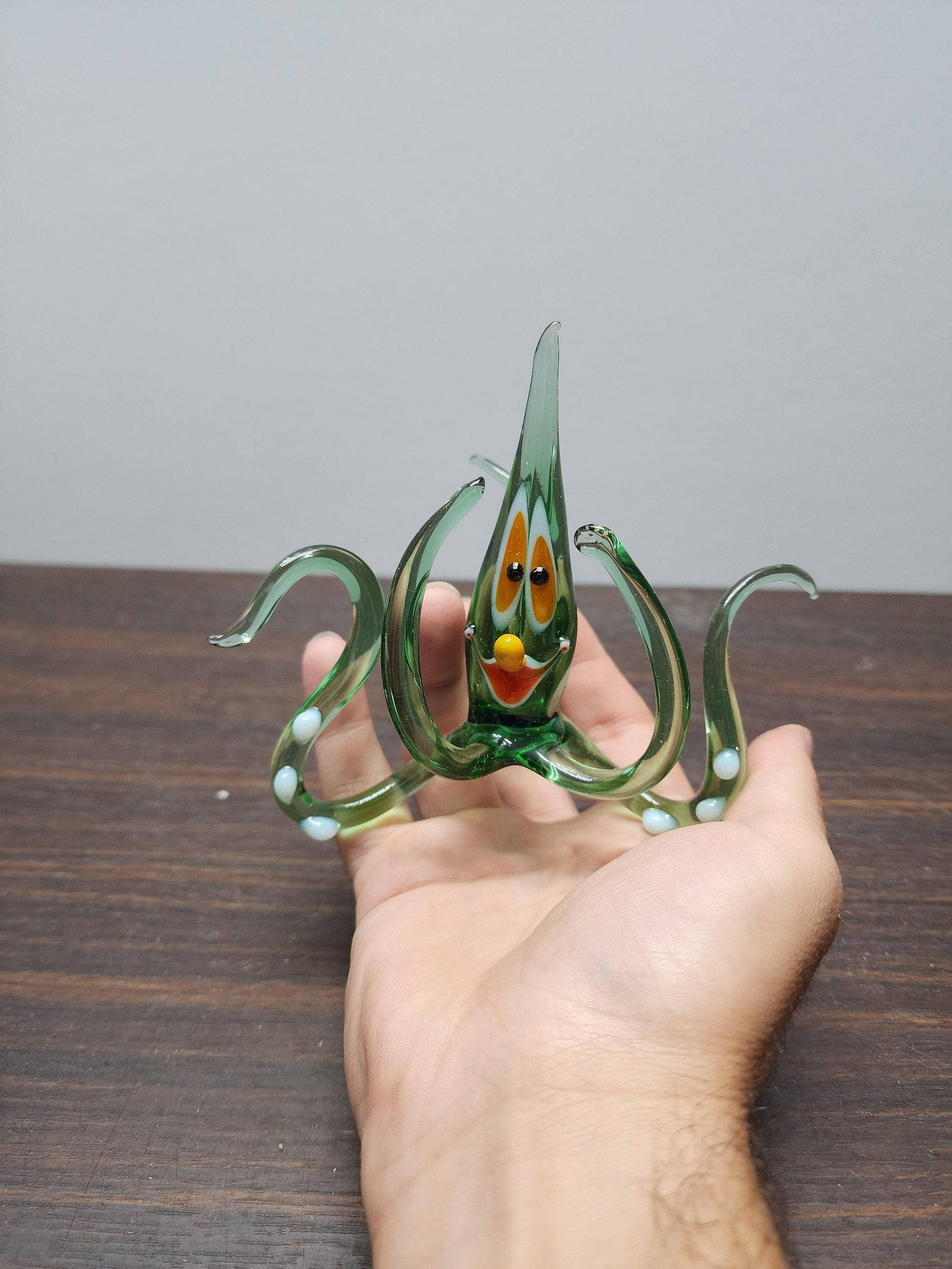 Glass by Iness - Wholesale Decorative Figurine - Naturally Colored Glass Figurine - Handcrafted - Octopus Design1
