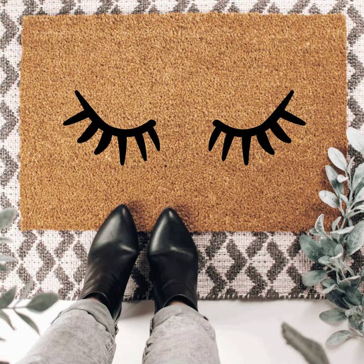 Lashes for wholesale by The Doormat Company