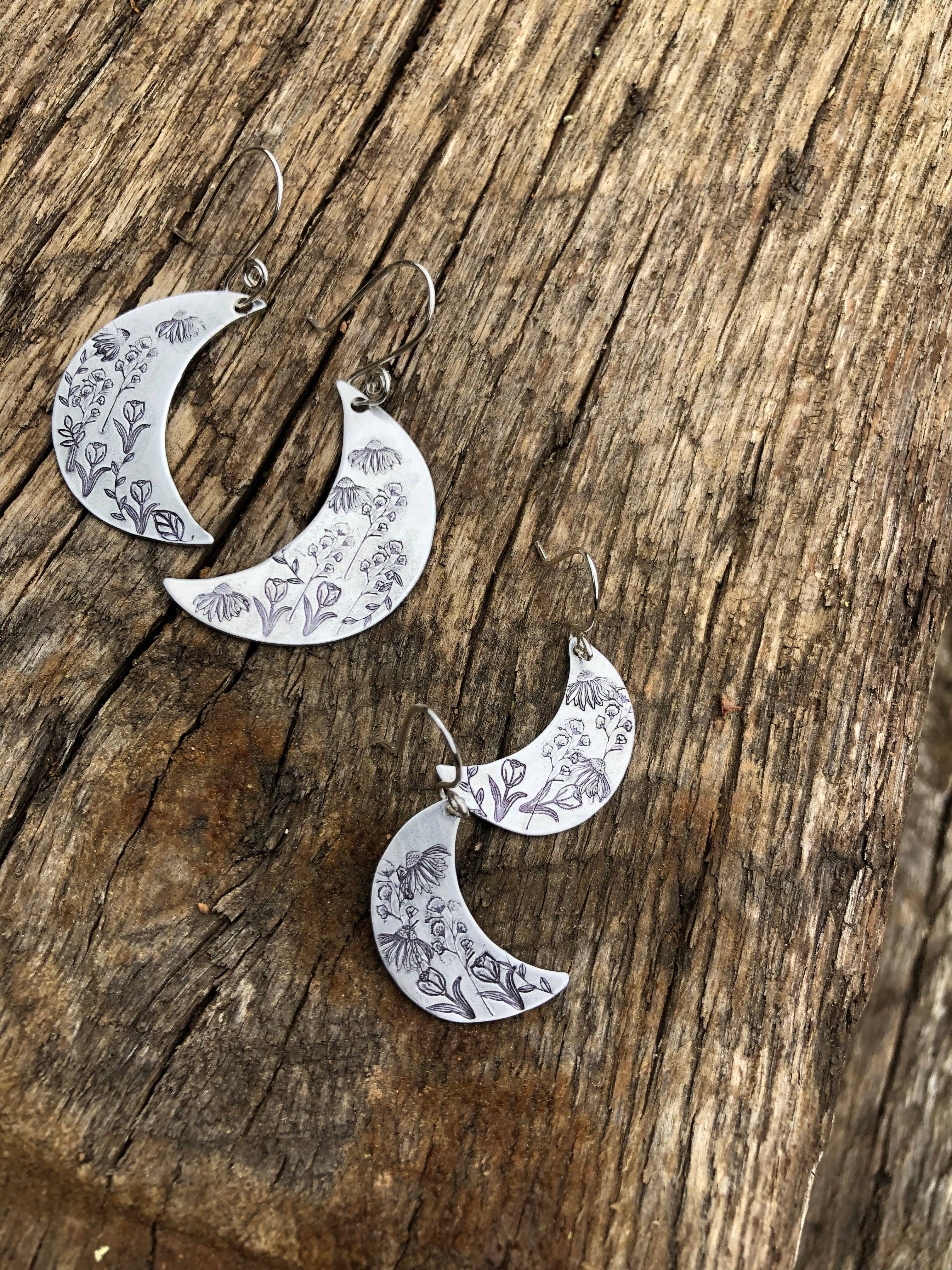 Rising Dawn Boutique - Wholesale Dangle Earrings - Wildflower moon earrings in silver earrings, large2