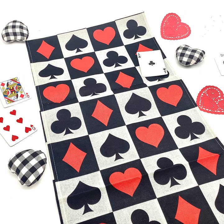 All Little Cute Things - Wholesale Table Runner - Alice in Wonderland Mad Hatter Tea Party Table Runner Decor