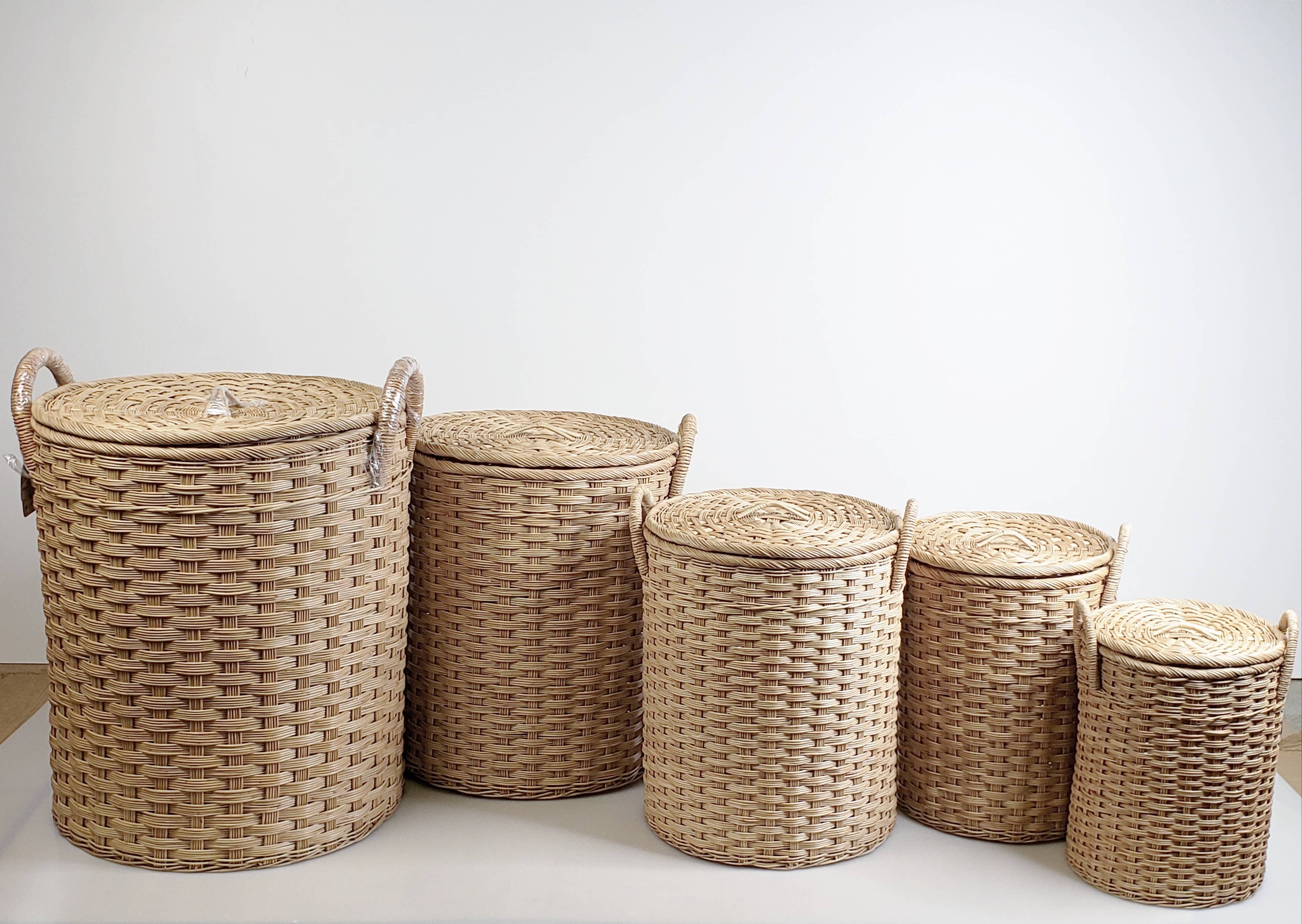 Baskets of Cambodia - Wholesale Basket - Nesting Elephant Rattan Baskets Set of 5 W/ Lid and Handle1