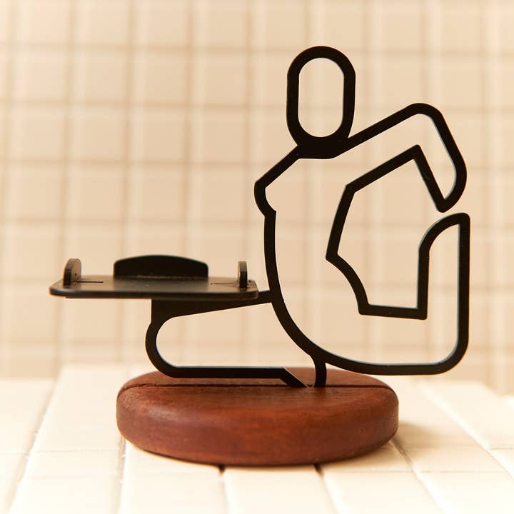 Mermaid Pose for wholesale by Zeugman