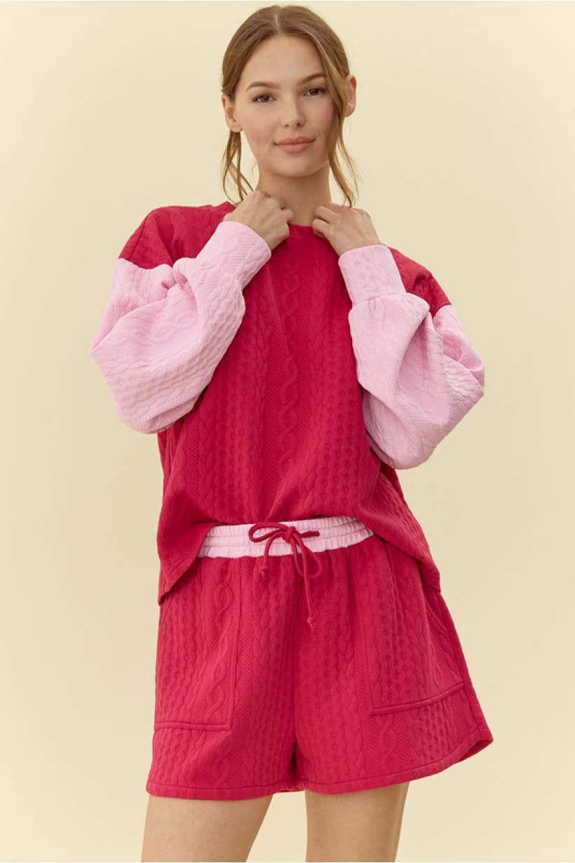 Bloomero – wholesale Mjukisset – Dam – Kabelstickad klädtröja loungesett i 2 delar. Top har U-nec9