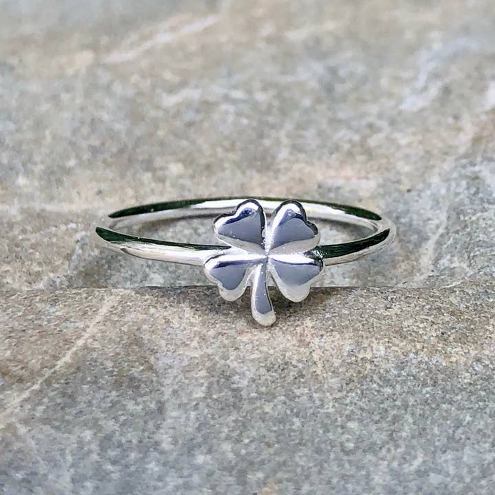 Moonrise Jewelry - Wholesale Band/Stacked Ring - R-17 Four Leaf Clover Ring3