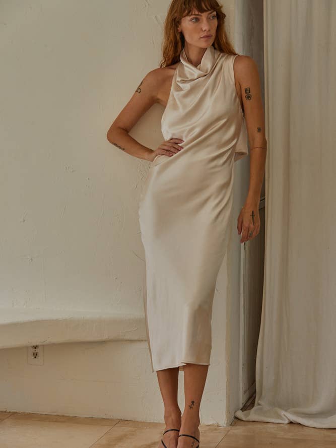 L6636 | Woven Polyester Spandex Satin Open Back Midi Dress for wholesale by By Together