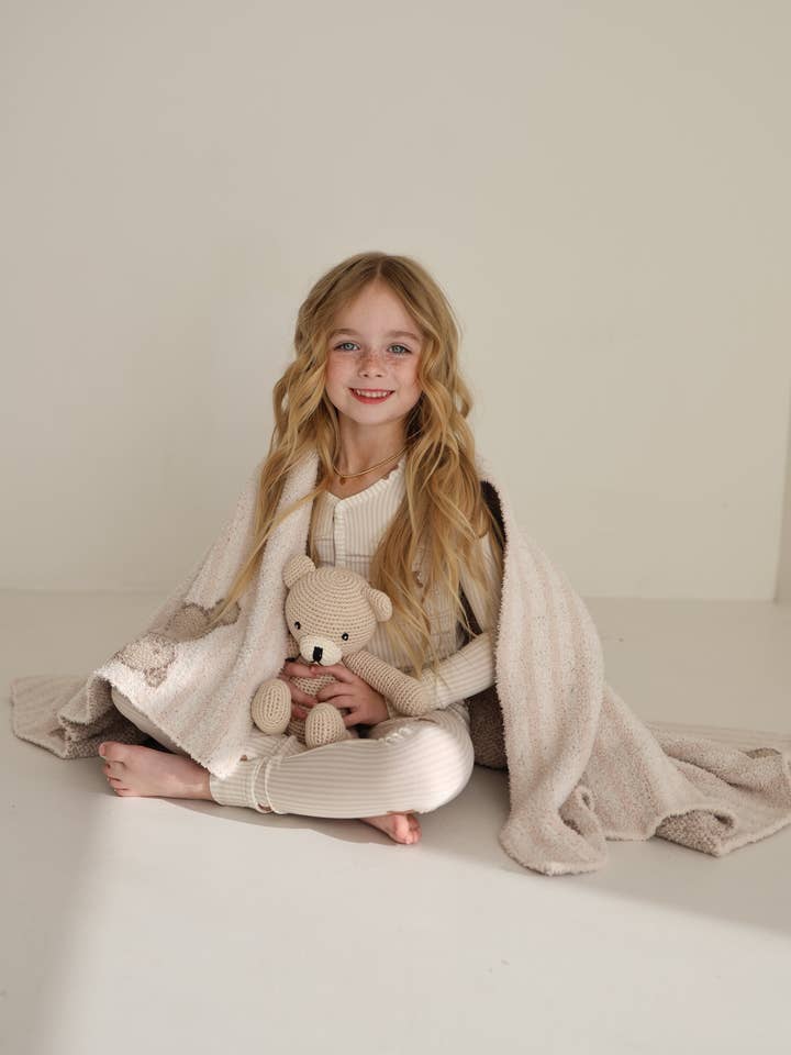 Forever French Baby - Wholesale Bedding Blanket - Kids & Baby - Plush Blanket | Teddy1