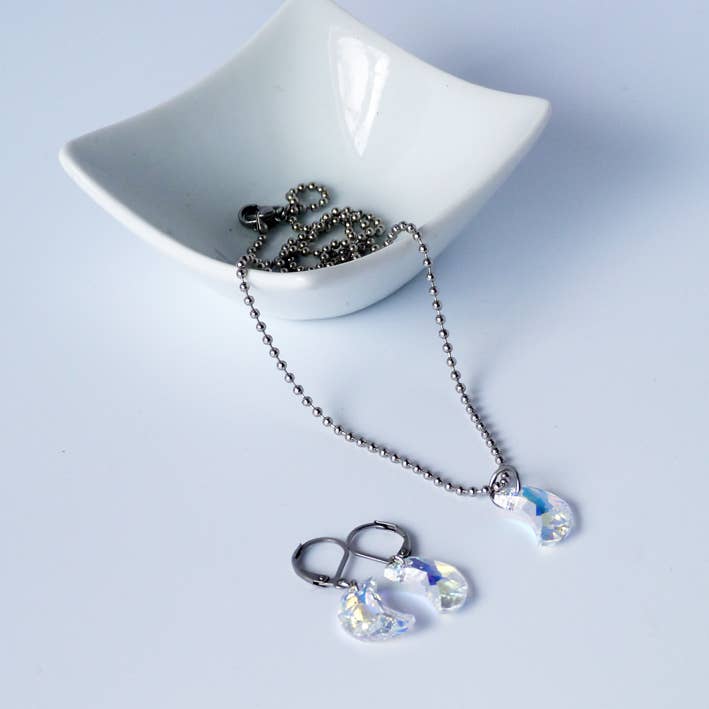 Moon Ketting for wholesale by Beau Accessoires