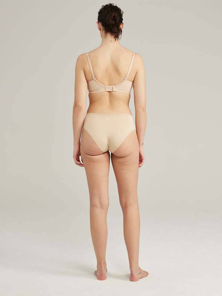 Nudea - Wholesale Bra - Women's - The Stretch Go To T-Shirt Bra - Bare 012