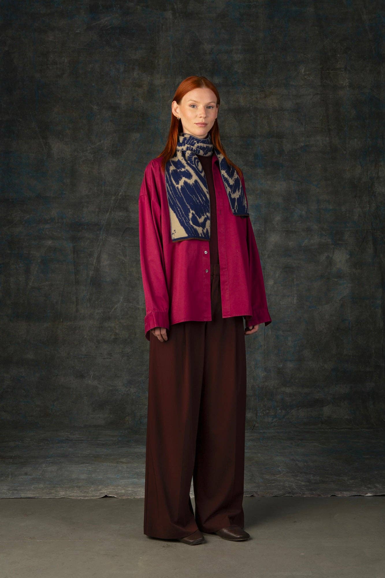 Wolvis - Wholesale Scarf - Women's - Aurata indigo • mini