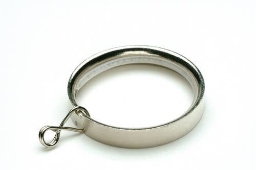 Taylor & Tailor - Vendita all'ingrosso Bastoni per tende - Anelli in metallo piatti Taylor & Tailor per bastoni per tende (confezione da 10)3