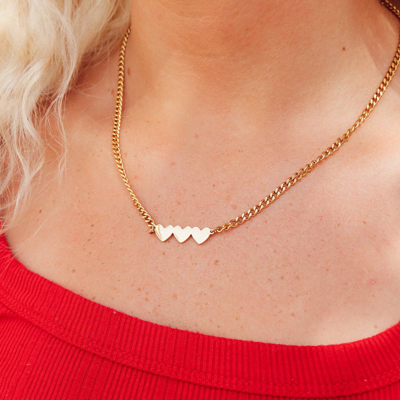 WJW - Wholesale Pendant/Charm Necklace - 18K Gold PVD Stainless Steel Engravable 3 Hearts on Curb Chain Necklace2