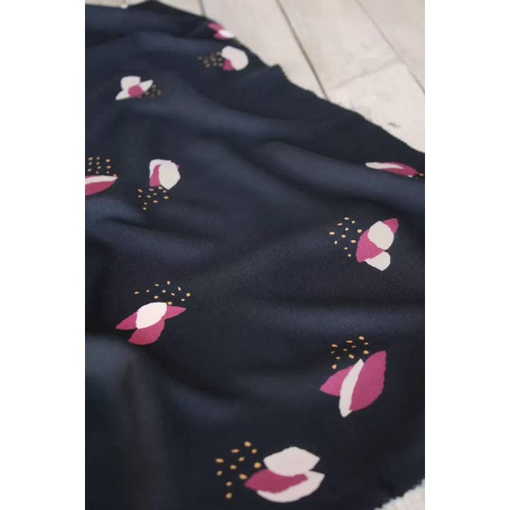 Eglantine et Zoé - Wholesale Fabric - Fago Black Liquorice Viscose Twill Fabric3