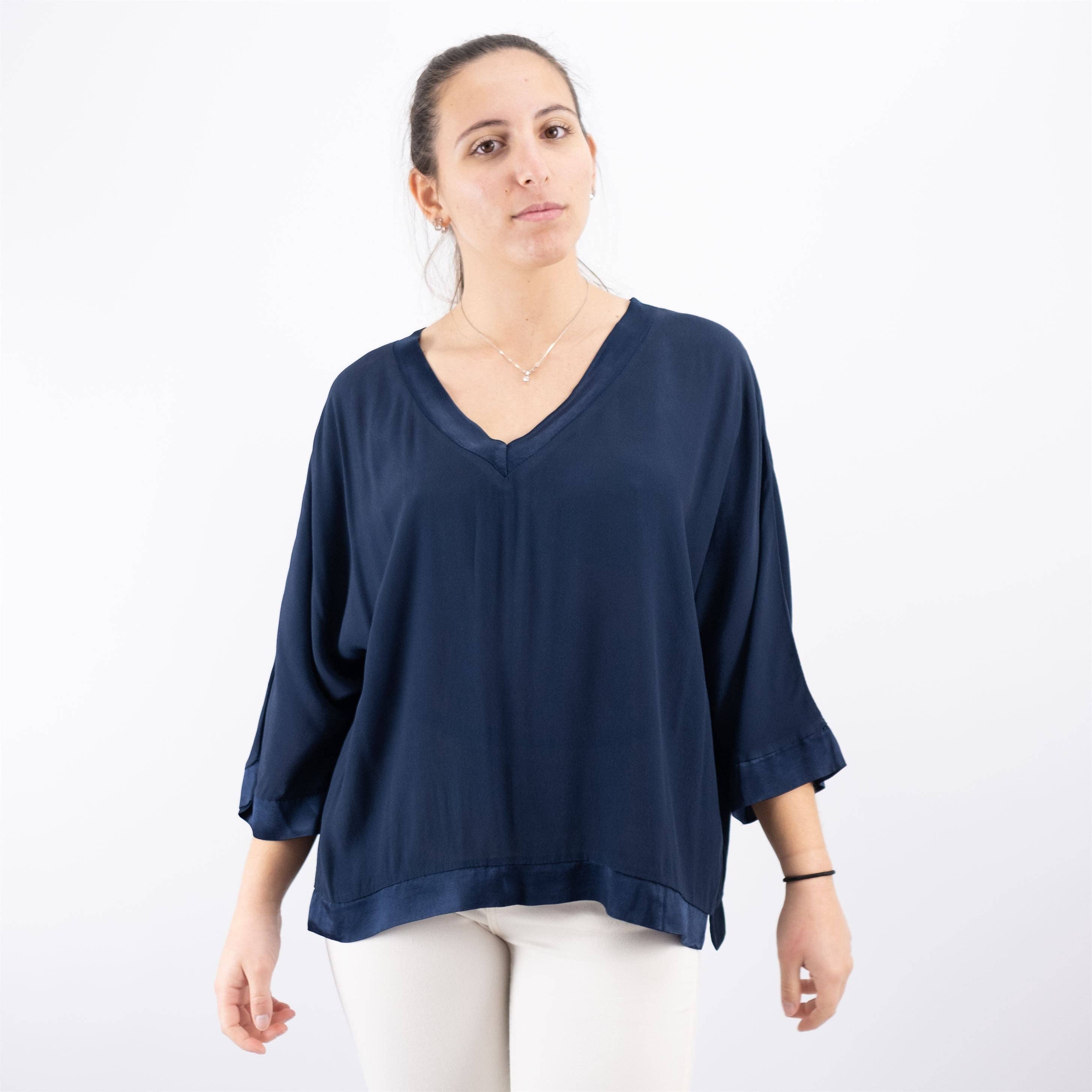 Cecile Wang - Wholesale Tunic - Women's - V-neck tunic YS217595