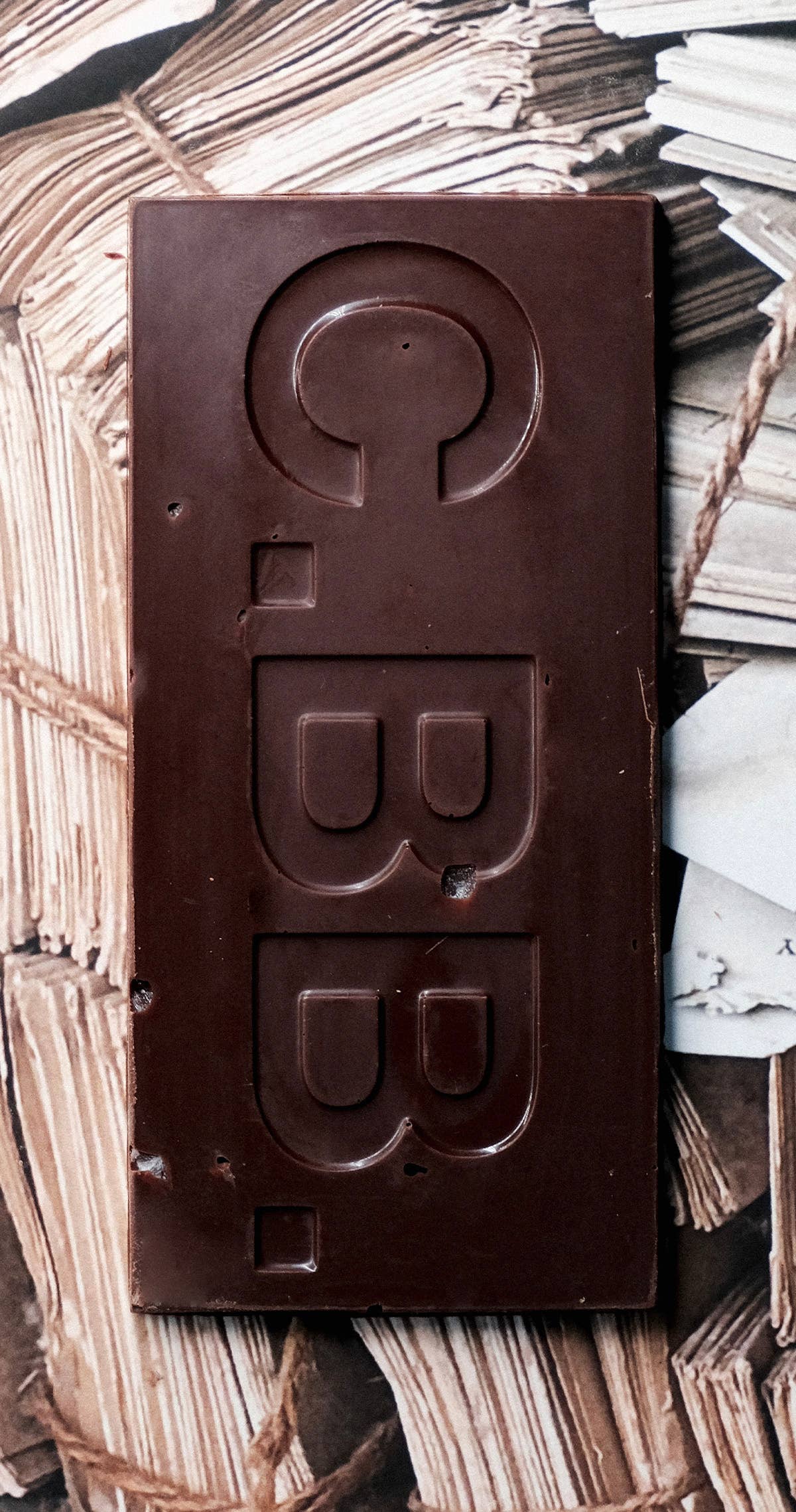 Casa Bosques - Wholesale Chocolate Bar - CACAO NIBS1