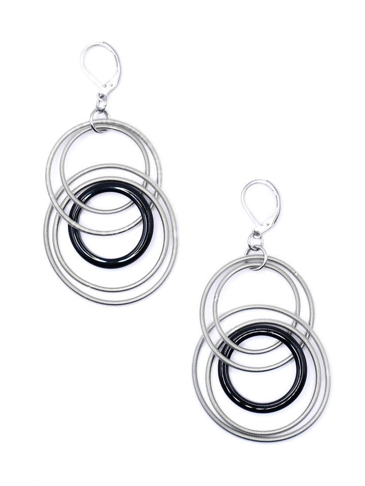 L76A-E Silver Rings With Black Ring Earrings for wholesale by Sea Lily
