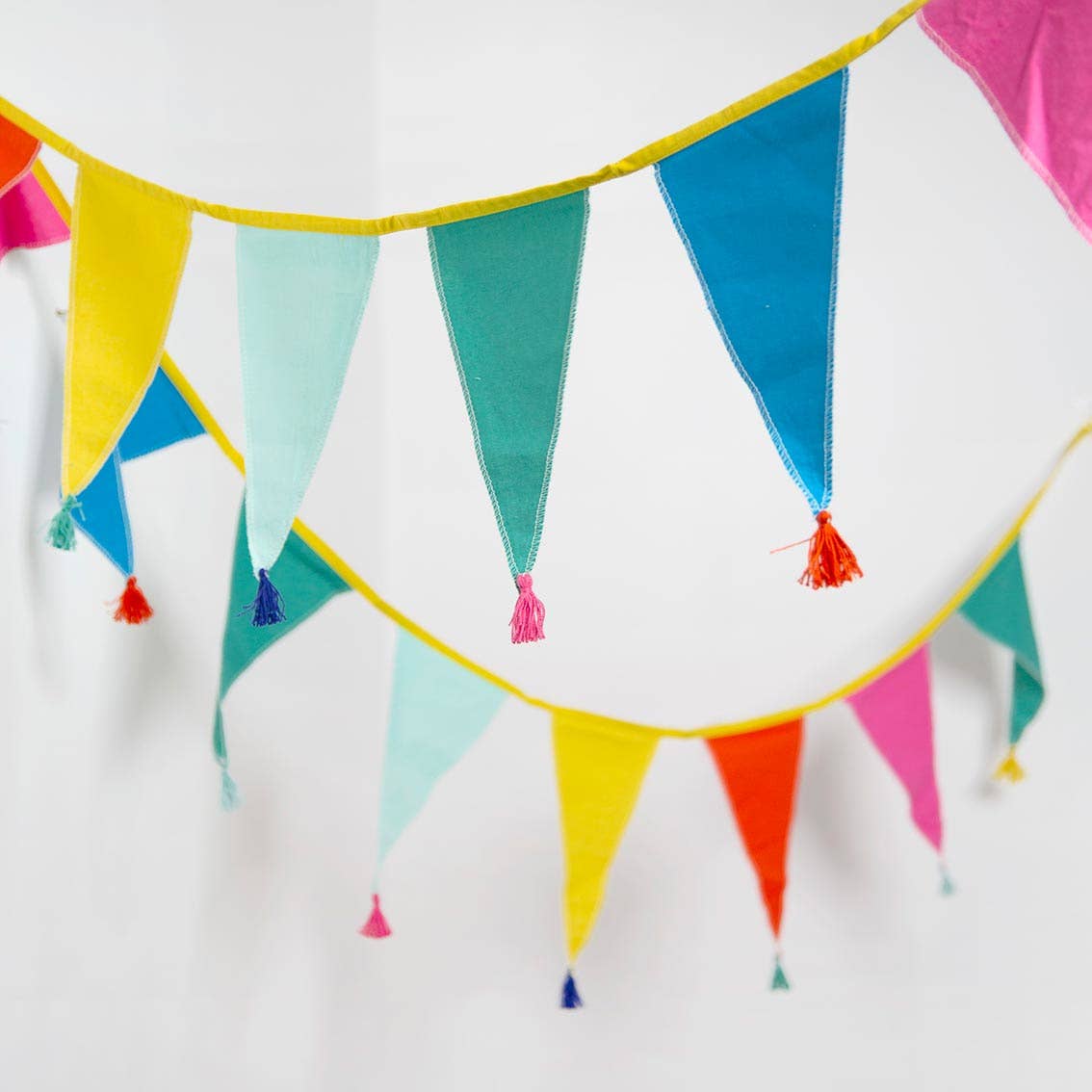 Talking Tables UK - Wholesale Bunting/garland - Rainbow Fabric Bunting | 3m |8