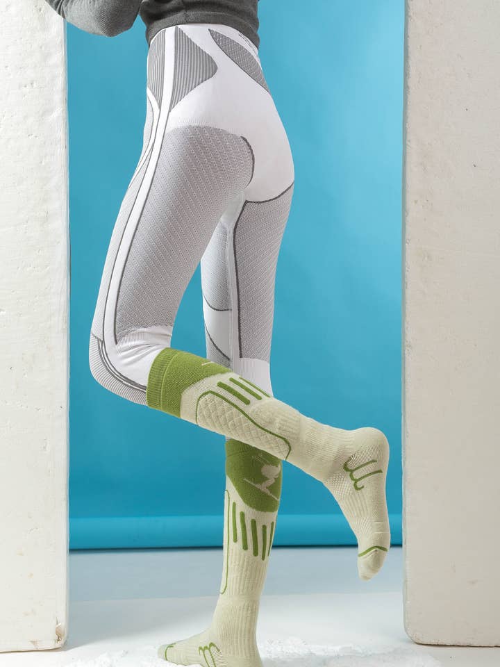 Marc JoJo - Wholesale Socks - Unisex - Thermal Ski Socks for Winter Sports8