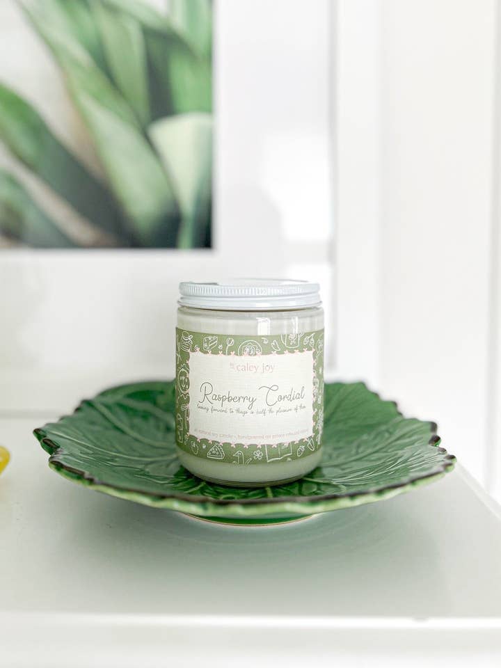 Cordial di Lampone | Candela di Soia | Collezione Anne per la vendita all'ingrosso da parte di By Caley Joy