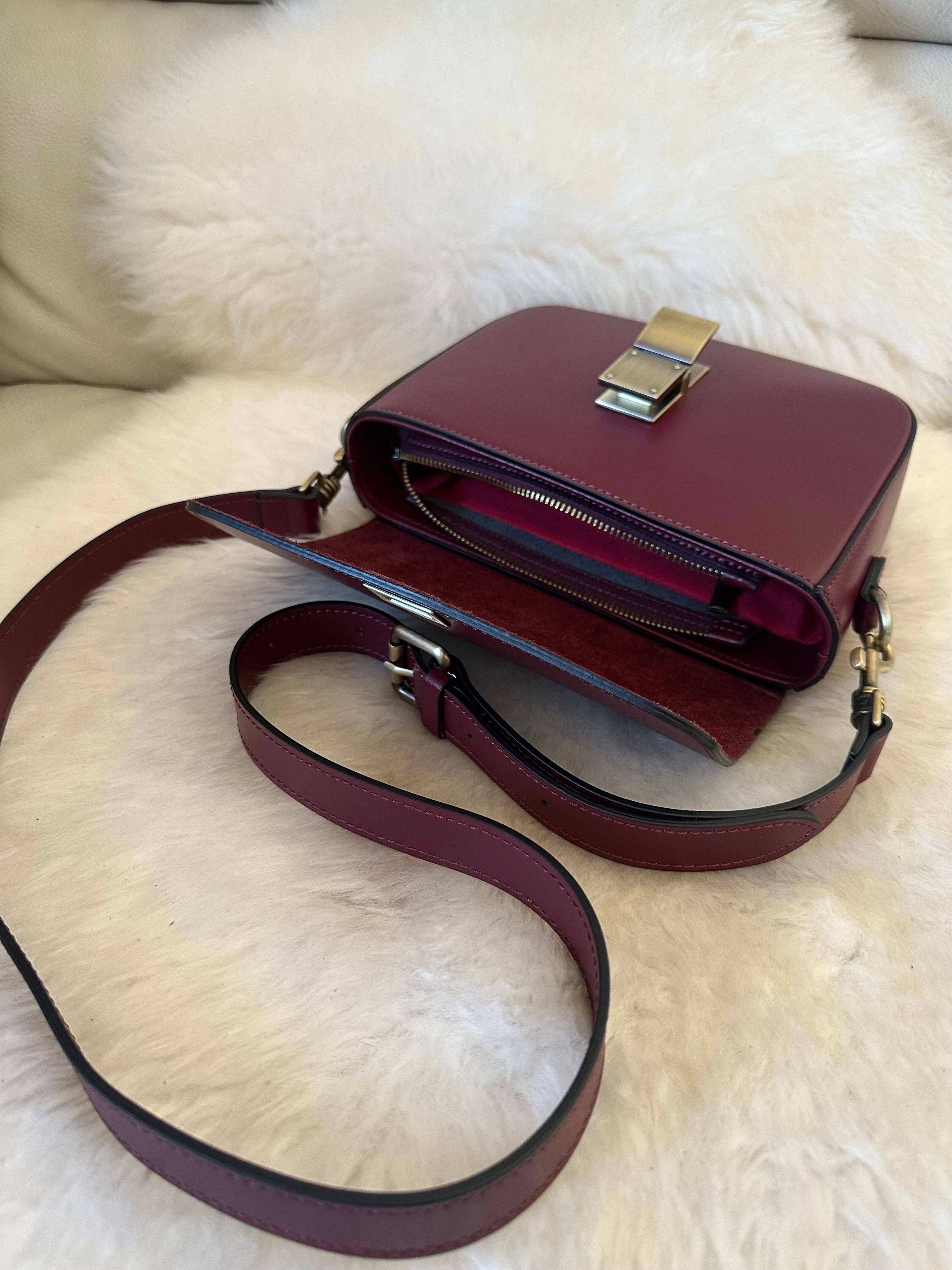 Zhade - Vente Sac porté épaule – femme - ARIA - boîte en cuir véritable16