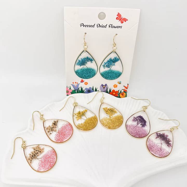 Queen Anne's Lace Dried Flower Teardrop Dangle Earrings -PDF for wholesale by Mio Queena