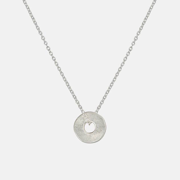 One & Eight - Wholesale Pendant/Charm Necklace - Silver Sorrel Necklace2