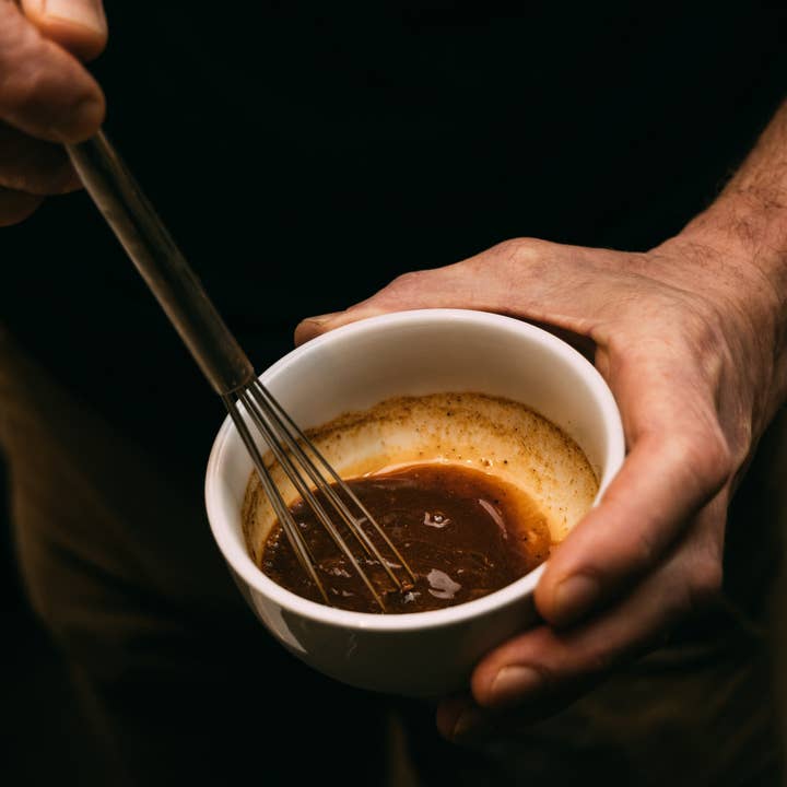 MAHSA CHAI - Wholesale Powdered Health Drink - MAHSA CHAI Starter Kit: Barista Canister + Refill Bag3