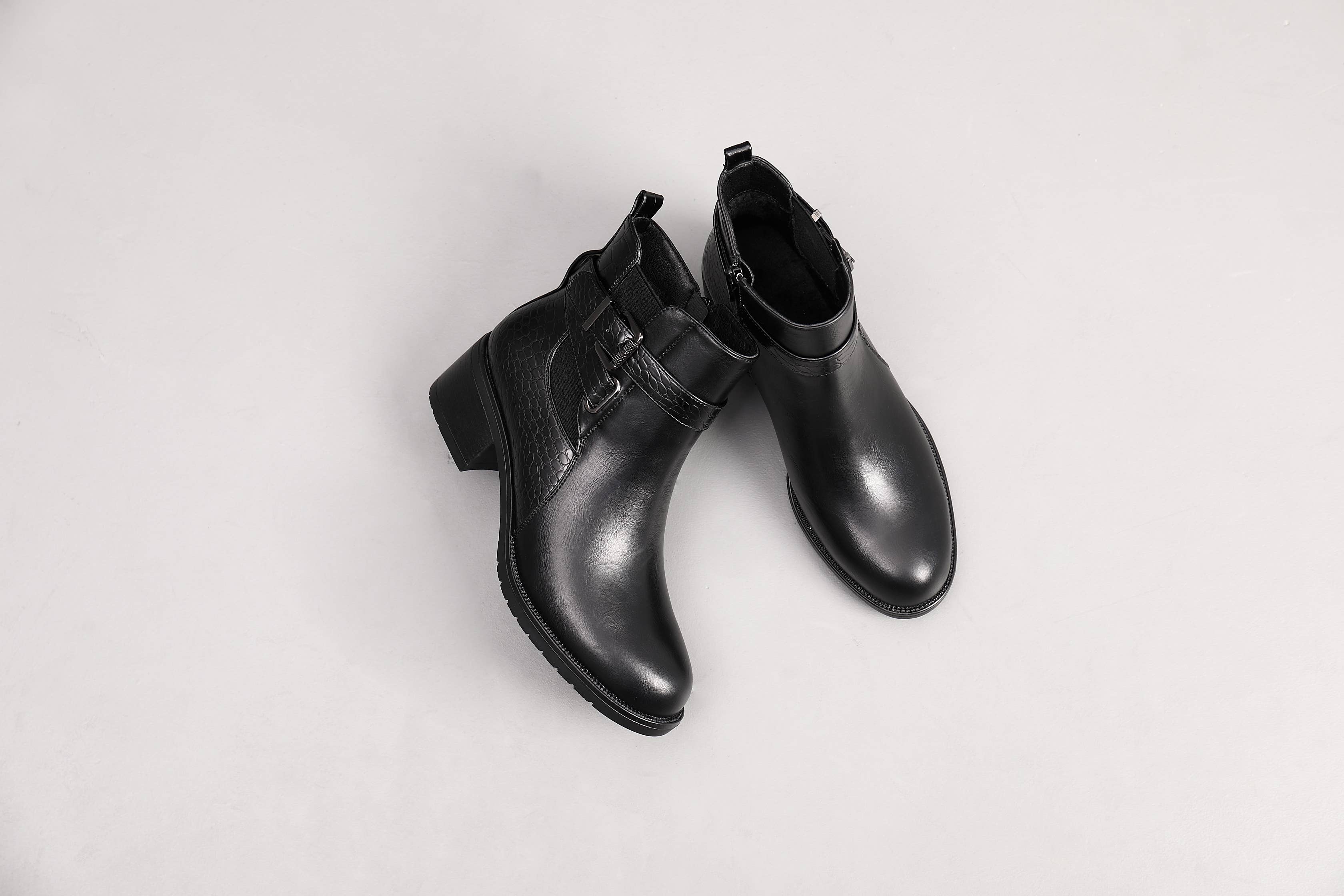 Top Staka - Wholesale Booties – Women's - A2351 Croc Mock Chic Ankle boots0