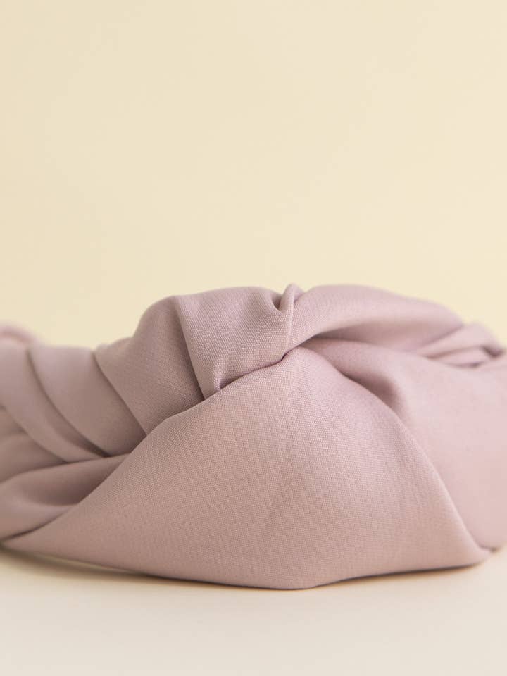 Turbante Nodo Rosa Spring20 per la vendita all'ingrosso da parte di Bruna