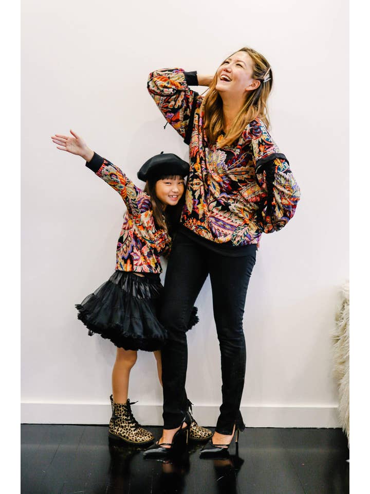 Eva Franco - Wholesale Sweatshirt - Kids - Clyde Sweatshirt in Printed Paisley Damascus Knit - Girls4