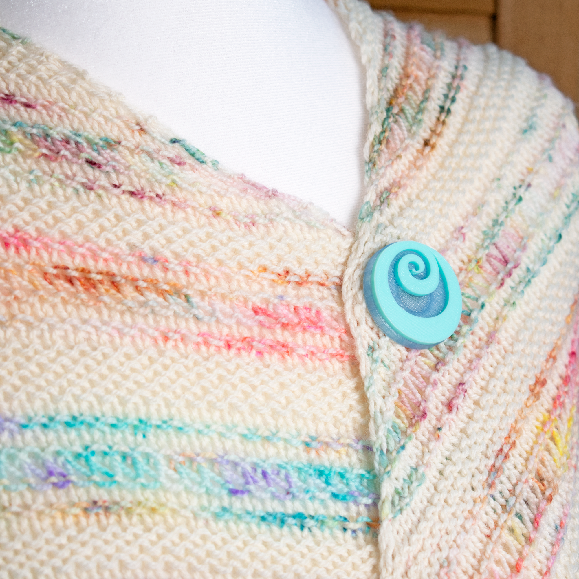 Blue Bird Makery – Artigos de tricô/crochê por atacado – Fecho de Xale Making Waves3