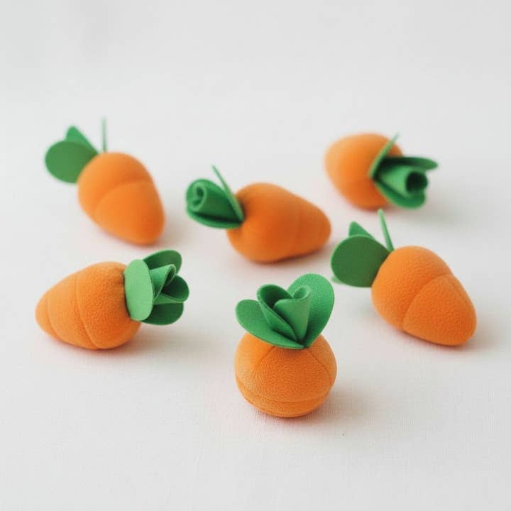 Interaktives Plüsch-Karotten-Kauspielzeug für Hunde für den Großhandel von kapeit