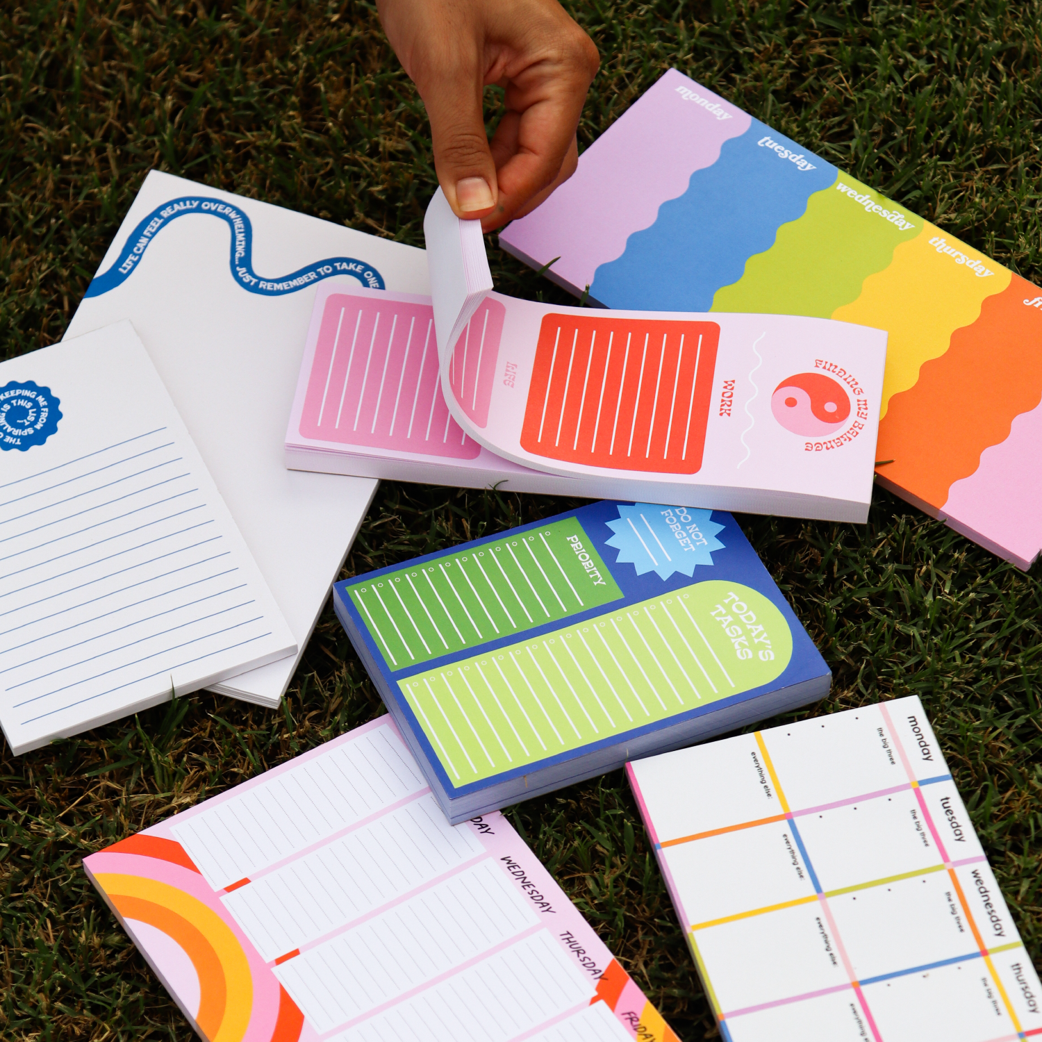 Sunthing Studio - Wholesale Notepad - Habit Tracker Notepad1