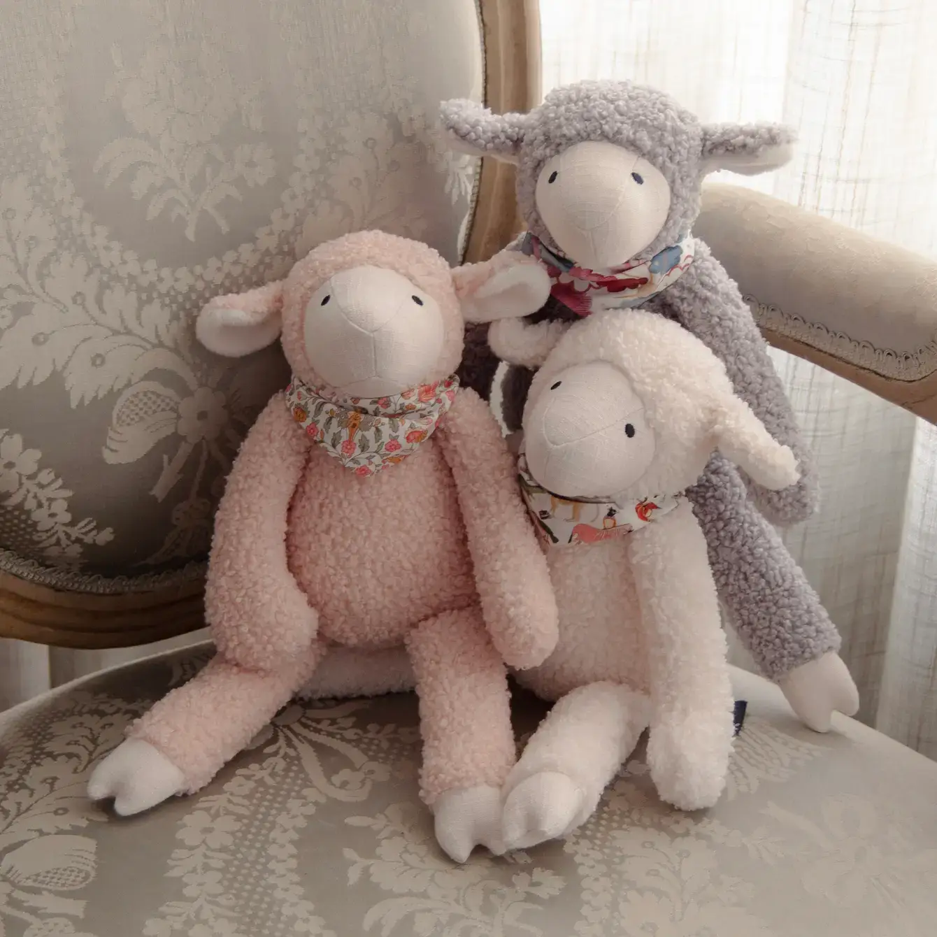 pamplemousse peluches - Wholesale Stuffed/Plush Toy - Kids & Baby - Gaston the Sheep - Gray0