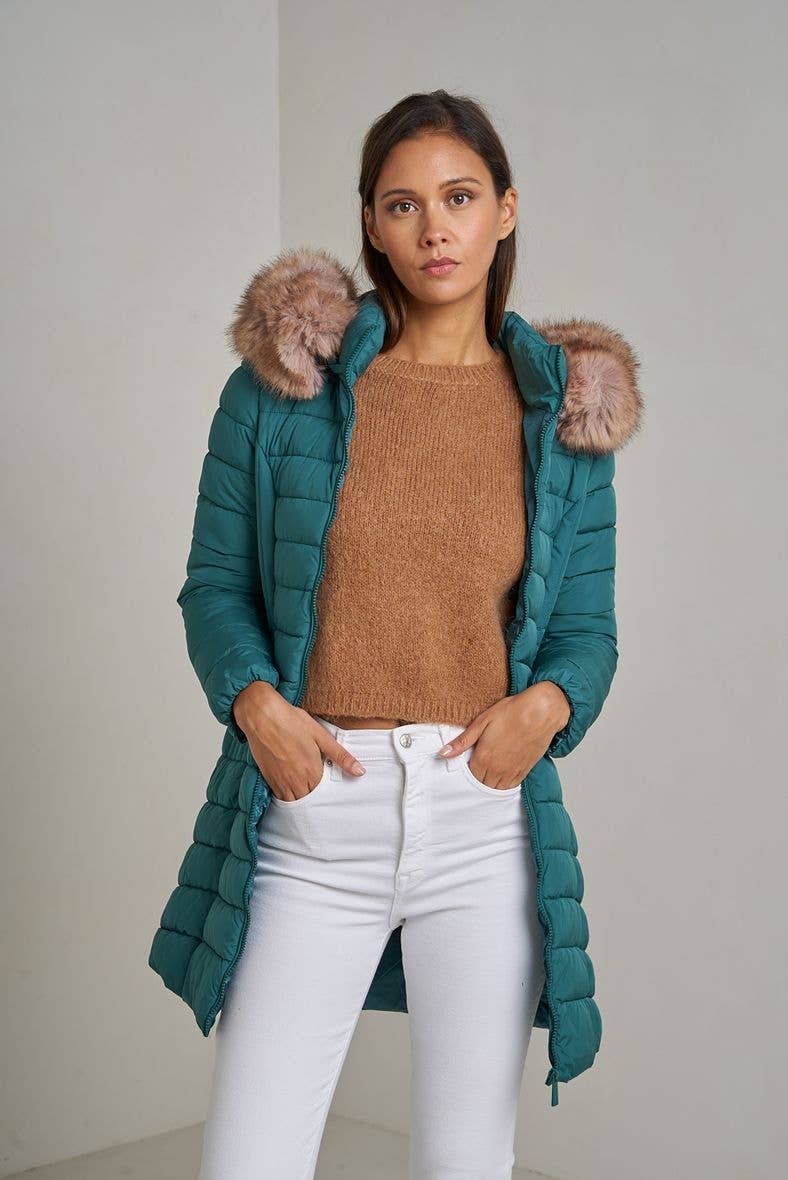 Attrait Paris - Wholesale Puffer Jacket - Women's - Long quilted down jacket with fur on hood8